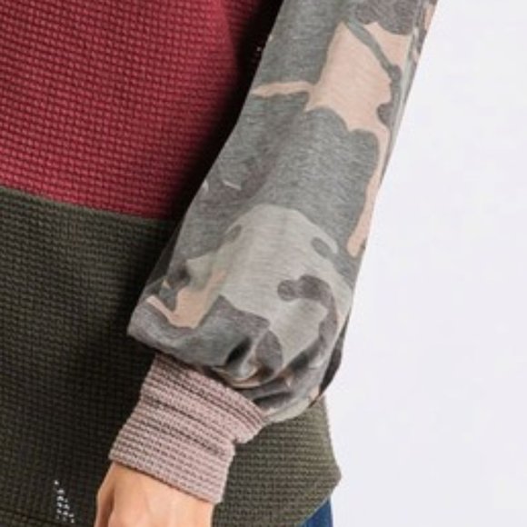 NWT Color Block Top with Camo - Picture 2 of 3